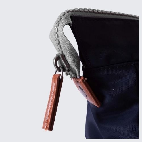 ROKA BANTRY B MEDIUM MIDNIGHT